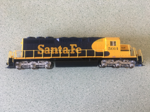 Kato HO  SD40 37-6328 Santa Fe #5014 DCC ready