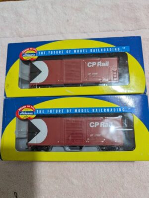 Athearn HO 40' Modernized Box Car, CP rail x 2