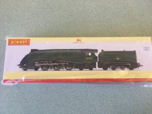 Hornby R3980 Rebuilt Class W1 4-6-4 BR #60700