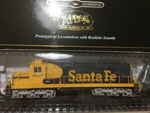 Atlas Master Gold HO SD26 Santa Fe #4627 DCC & ESU LokSound 5
