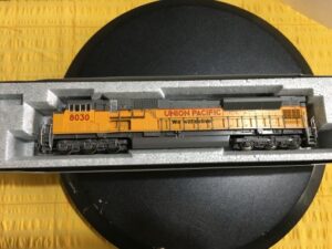 Kato HO SD90/43MAC 37-6366-LS Union Pacific #8030 DCC & Sound